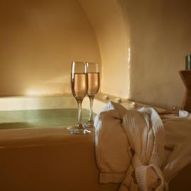 OIA UNIQUE HOMES by K&K, hôtel à Oia