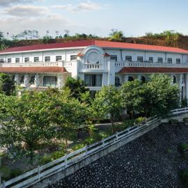 Son Nu Emerald Hill Hotel, hotel u gradu Bak Kan