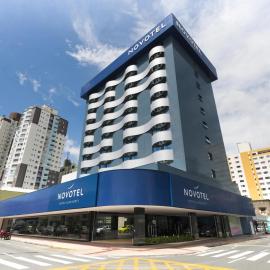 Novotel Itajai, готель у місті Ітажаї