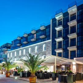 Hotel Antik，位于巴尔奇克的酒店