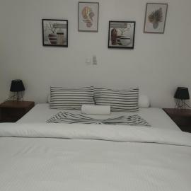 La Villa Moris, meublée et bien située, hotel en Libreville