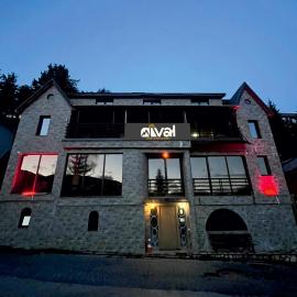 NIVAL - Hotel & Restaurant, hotel sa Popova Shapka
