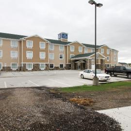 Devils Lake में, होटल Cobblestone Hotel & Suites - Devils Lake