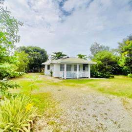 Tonga Horizon Cottage - Entire Place, hotel di Nuku‘alofa