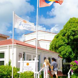 Antigua Village Beach Resort, hotel u gradu Sent Džons