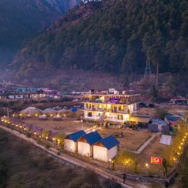 Himtrek Stays Katagala, hotel u gradu Kasol