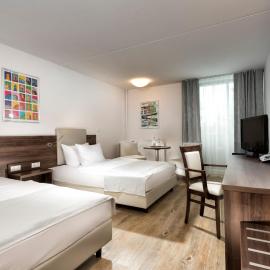 Wyndham Garden Kassel – hotel w mieście Kassel