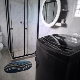 Cosy Cottage Apartments -Self Catering, hotel v mestu Francistown