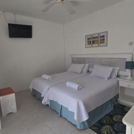 Bonanza Apartments, hotelli kohteessa Christ Church