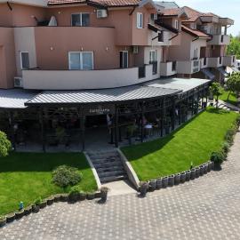 Panorama apartments、ヴェリコ・グラディシュテのホテル