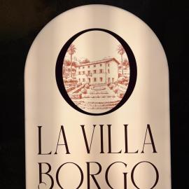 La Villa Borgo, hotel a Champagne-au-Mont-dʼOr