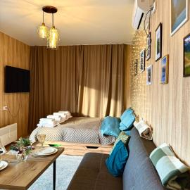 Darkhan Tau, hotel a Almaty