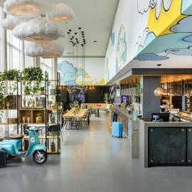 Moxy Milan Malpensa Airport، فندق في كازي نْووفي