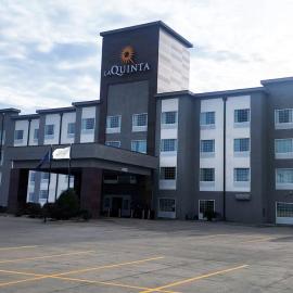 La Quinta Inn & Suites by Wyndham Minot, hotel v destinácii Minot