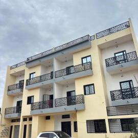 Immeuble Sali Laye, hotel en Diass