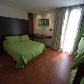 Sur Hotel, hotelli kohteessa Montevideo