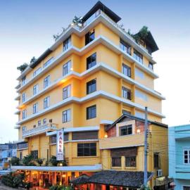 Pakse hotel & Restaurant, hotel Pakszéban