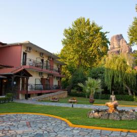 Spanias Hotel