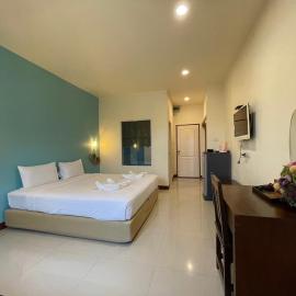 โรงแรมพันวลี, hotel v mestu Ban Hua Phrong