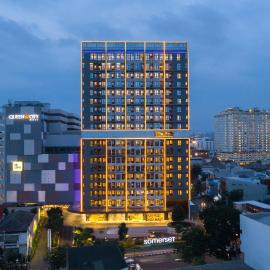 Somerset Queen City Semarang, hotel a Semarang