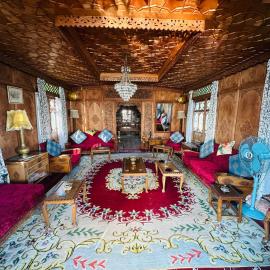 Maharaja palace houseboat, hotel a Srinagar