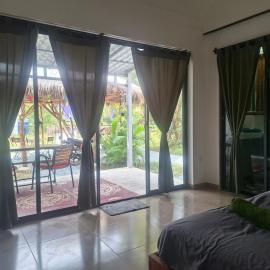 Zen Space Nesat, hotel in Phumĭ Chroŭy Svay