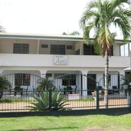Guesthouse Amice, hotelli kohteessa Paramaribo