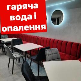 Red Cube Hotel, готель у місті Кам'янець-Подільский