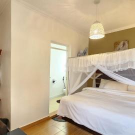 Kamakis Motel & Lounge, hotel in Ruiru