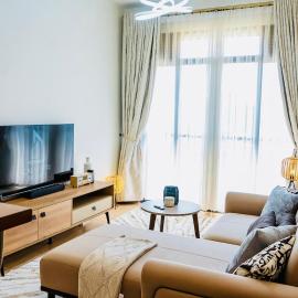 Cozy Luxe Haven Lakeside Condo in Entebbe, hotelli kohteessa Entebbe