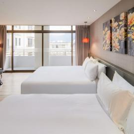 CHECK inn SELECT Hualien LinSen