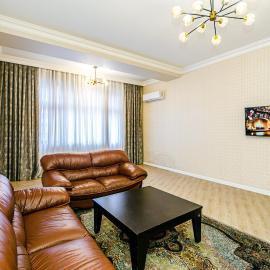 PILOT Luxury Apartment in Nizami street, hotel di Baku