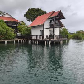 Six Pillars Resort, hotel en Bastimentos