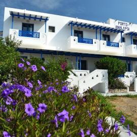 Porto Analipsi、Analipsiのホテル