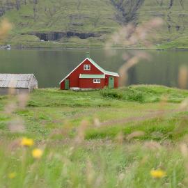 Summer house by the sea, Hotel in Svínáir