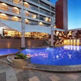 Harper Perintis by ASTON, hotel v destinácii Makassar