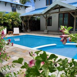 Orchid Villas by Sea Resorts, hotell sihtkohas Belle Mare