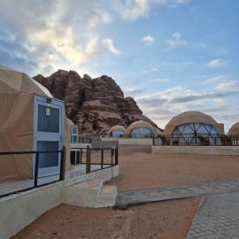 Sofia Bubble Luxury Camp, viešbutis mieste Disah
