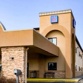 Motel 6 Minot, ND, hotel v destinácii Minot