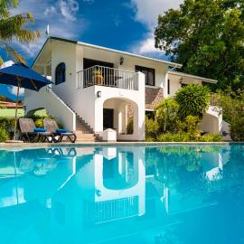 Sun Properties and Resort Hotel, hotelli kohteessa Beau Vallon