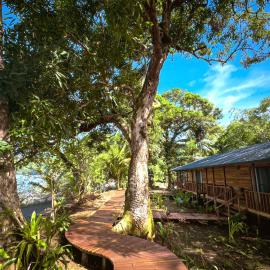 Black Sands Lodge, hotel Bahía Solanóban