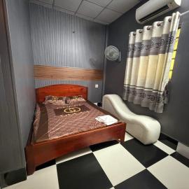 Nhà Nghĩ 68, hotel v destinácii Phụng Hiệp