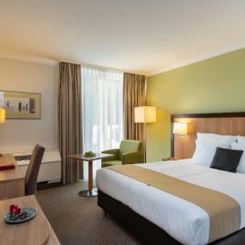 Leonardo Hotel Düsseldorf Airport Ratingen, hotel en Ratingen