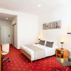 Leonardo Hotel Berlin KU'DAMM, hotel sa Berlin