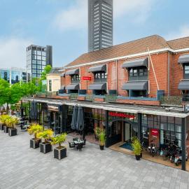 Leonardo Oranje Hotel Leeuwarden，呂伐登的飯店