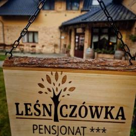 Pensjonat Leśniczówka, khách sạn ở Słubice