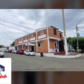 HOTEL CONSULADO Junto al Consulado de Venezuela