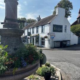 The Clachan Inn, hotelli kohteessa Dalry