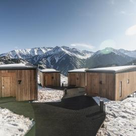 Oi Qaragai Mountain Resort, hotel di Besqaynar