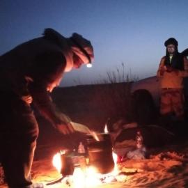 Bivouac,Camping ,Nuit dans le Désert en Dromadaires à Sahara Douz Tunisie, hotel Douzban